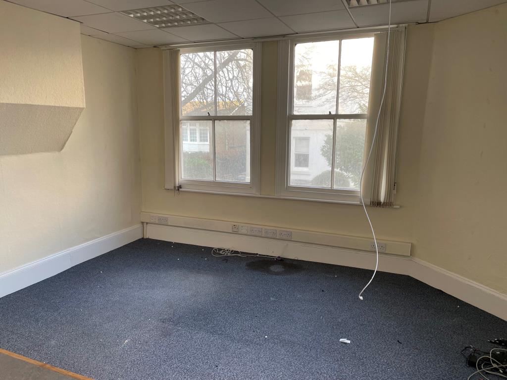 Lot: 21 - PERIOD MIXED USE PROPERTY WITH RESIDENTIAL CONSENT FOR A FOUR-BEDROOM TOWN HOUSE - View of proposed first floor front bedroom